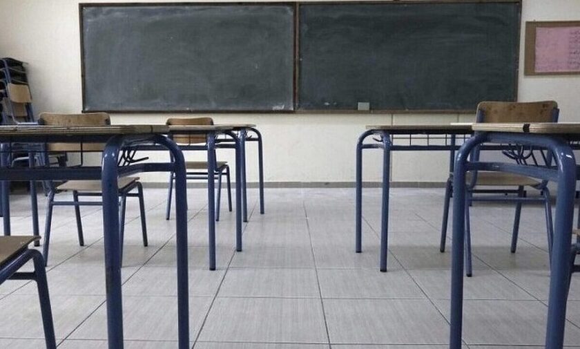 Νέα Ιωνία: 20 εξωσχολικοί επιτέθηκαν με μαχαίρια σε μαθητή – Φόβοι για βεντέτα