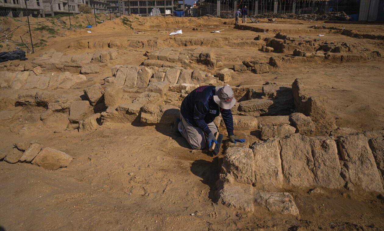 Ισραήλ: Μυστηρώδες αποτύπωμα χεριού ανακαλύφθηκε στη διάρκεια ανασκαφών στην Ιερουσαλήμ