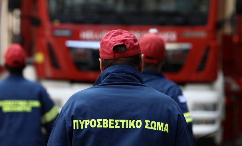 Θεσσαλονίκη: Πυρκαγιά σε αποθήκη στρωμάτων στα Λαγυνά