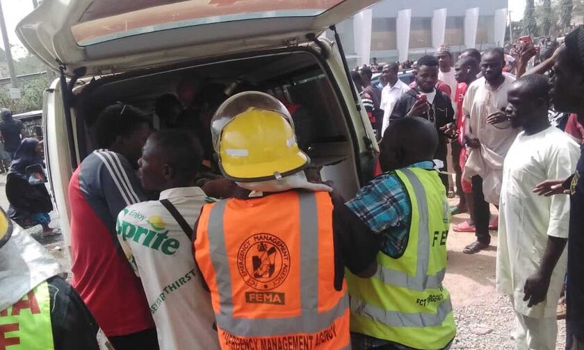 Νιγηρία: Τρεις νεκροί από κατάρρευση κτιρίου στην Αμπούτζα