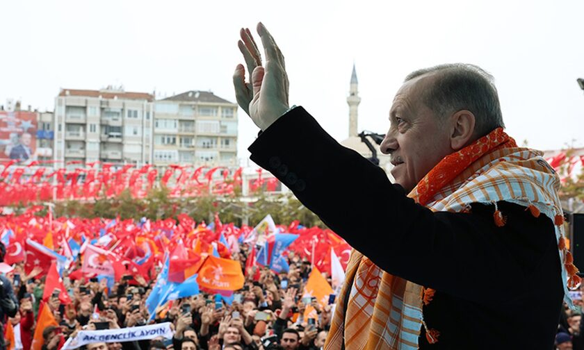 Νέες «κορώνες» Ερντογάν: Δεν θα βάλετε δεσμά στην Τουρκία