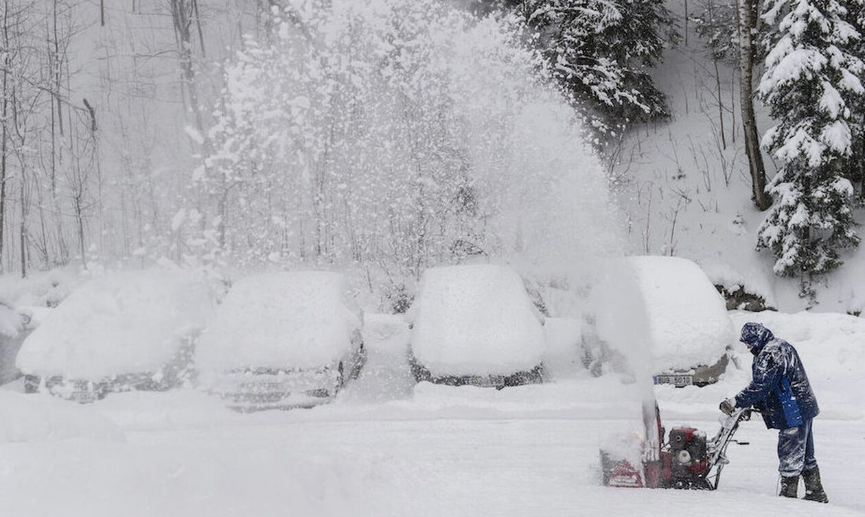 Τσεχία - Σλοβακία: Χωρίς ρεύμα χιλιάδες νοικοκυριά λόγω σφοδρής χιονοθύελλας