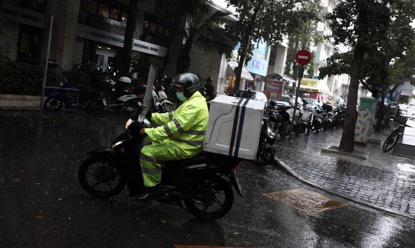 Κακοκαιρία Μπάρμπαρα: Τι ισχύει για delivery και courier