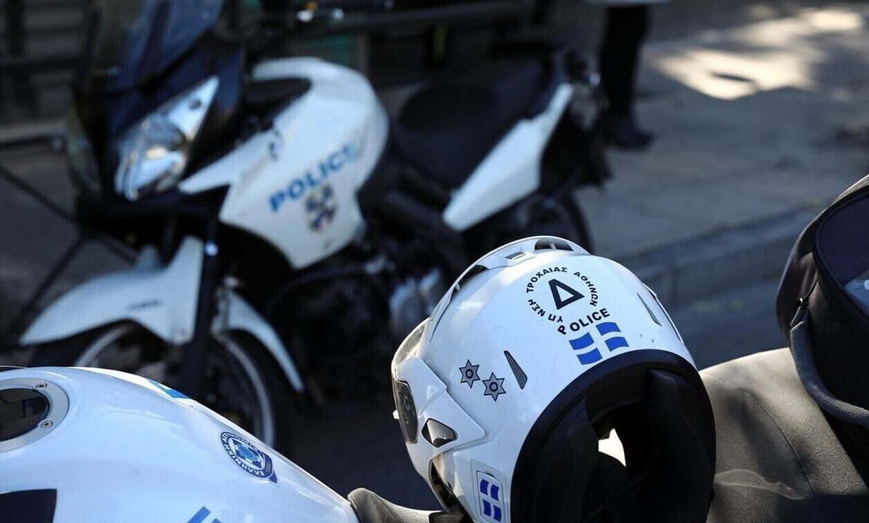 Είκοσι συλλήψεις σε ειδική επιχείρηση για την αντιμετώπιση των «εγκλημάτων δρόμου» στην Αθήνα