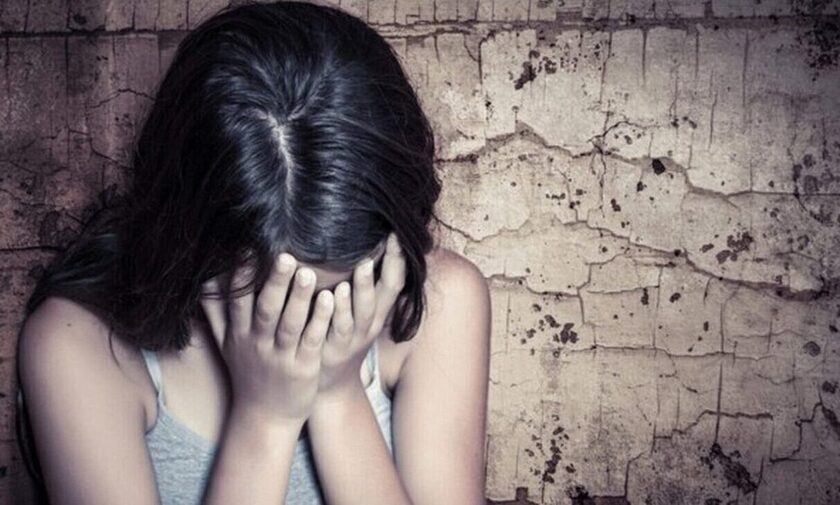 Φρίκη στη Βοιωτία: Συνελήφθησαν τρεις ανήλικοι μαθητές για το βιασμό 13χρονης
