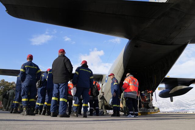 Η Ελληνική Αποστολή έτοιμη να αναχωρήσει για την Τουρκία με C-130