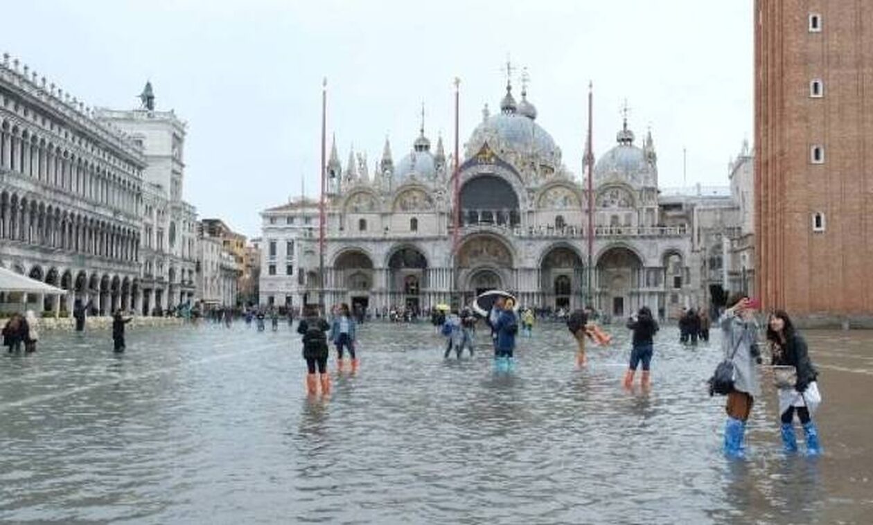 Βενετία: Η πόλη βυθίζεται - Πότε μπορεί να βρεθεί κάτω από το νερό, σύμφωνα με τους επιστήμονες