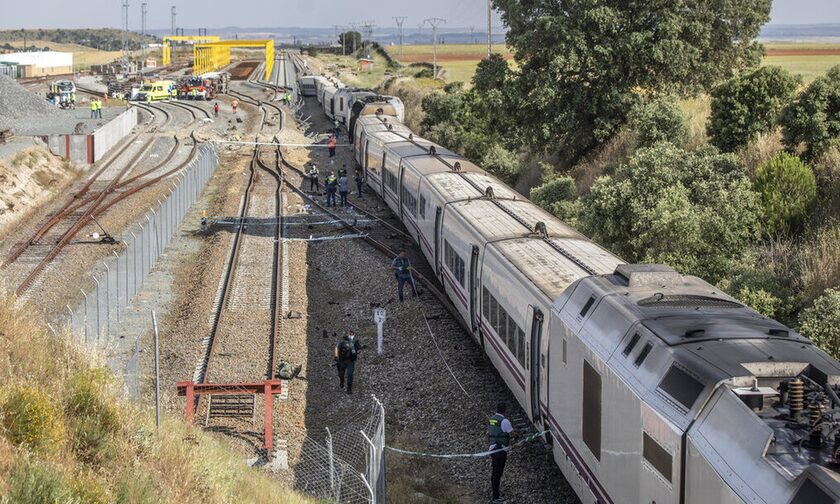 Ισπανία: Παραιτήθηκε η υφυπουργός Μεταφορών - Παρήγγειλαν τρένα που δεν χωρούσαν στις σήραγγες