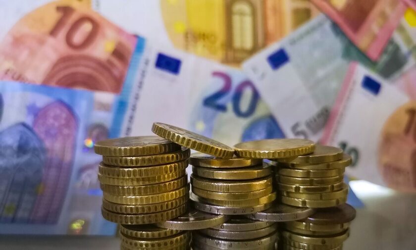 Κατώτατος μισθός: Τα δύο πιθανά σενάρια για την αύξηση του - Κοντά στα 800 ευρώ