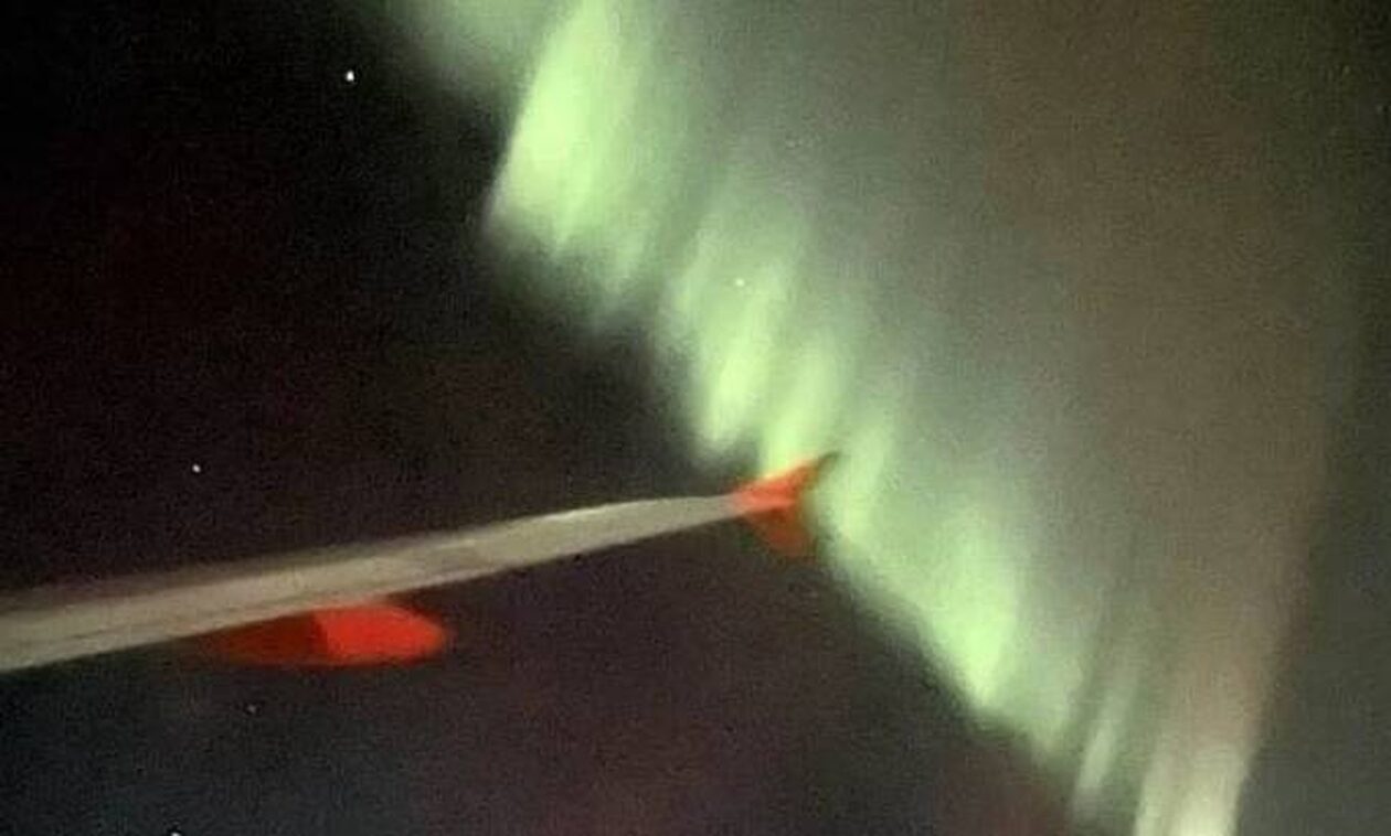 Βρετανία: Πιλότος έκανε κύκλους το αεροπλάνο για να δουν οι επιβάτες το Βόρειο Σέλας