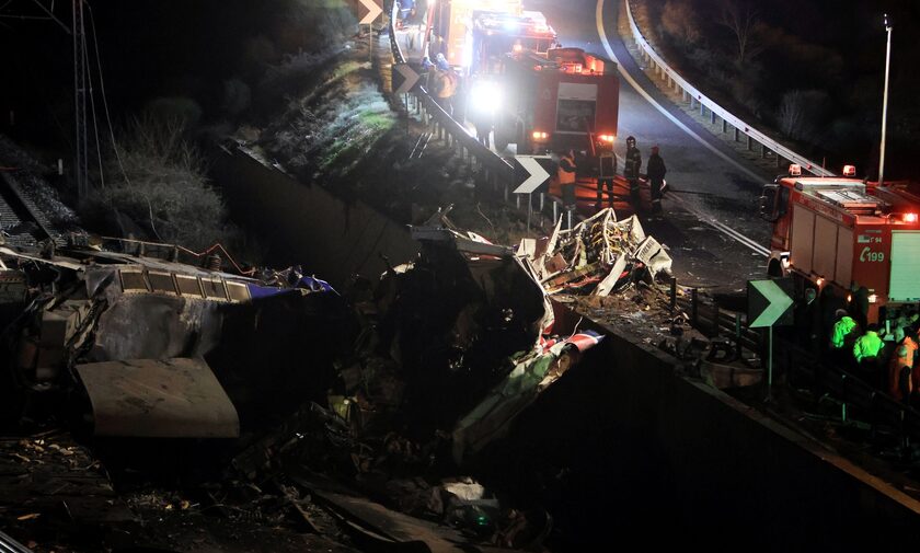 Σύγκρουση τρένων στα Τέμπη: Πληροφορίες για «μοιραίο καλώδιο» που προκάλεσε το δυστύχημα