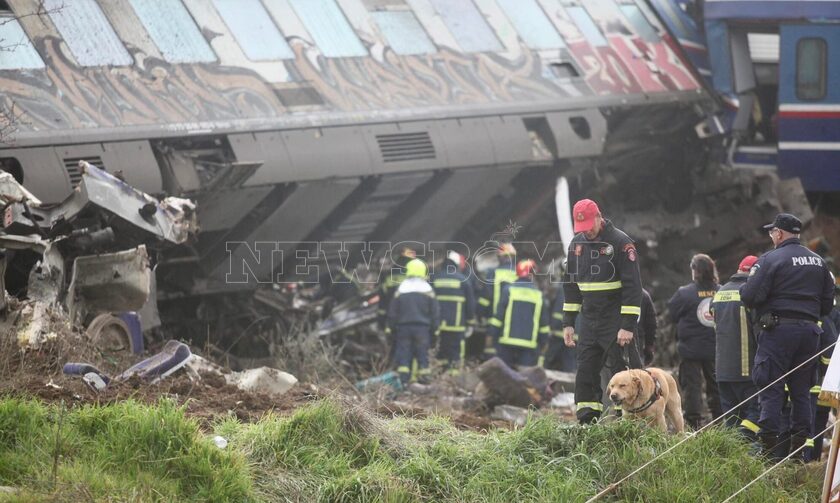 Σύγκρουση τρένων στα Τέμπη: 35 οι νεκροί και 53 τραυματίες νοσηλεύονται - Σε εξέλιξη απεγκλωβισμοί