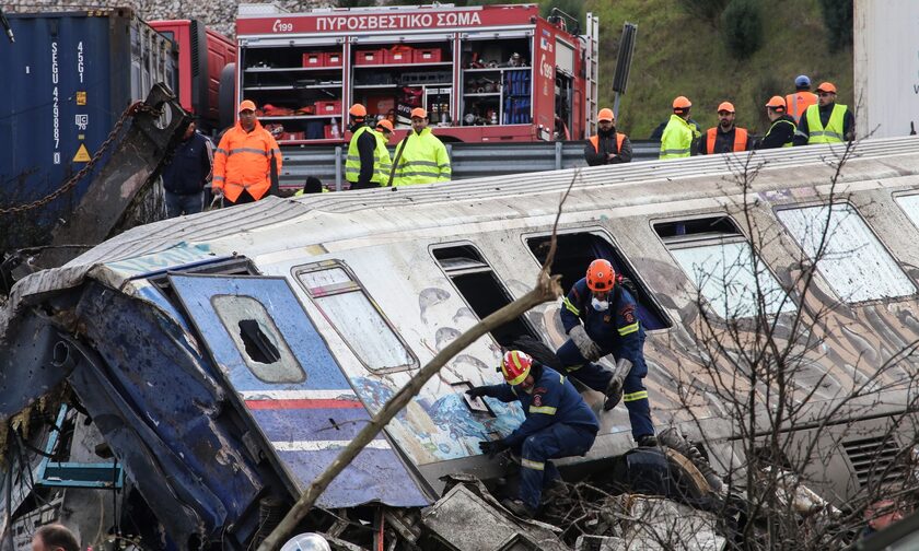 Σύγκρουση τρένων στα Τέμπη: Θρήνος για τον 35χρονο μηχανοδηγό από τη Φθιώτιδα