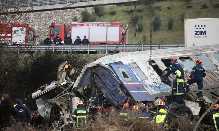 Σύγκρουση τρένων στα Τέμπη: Πληροφορίες για «μπαράζ» παραιτήσεων μετά την τραγωδία