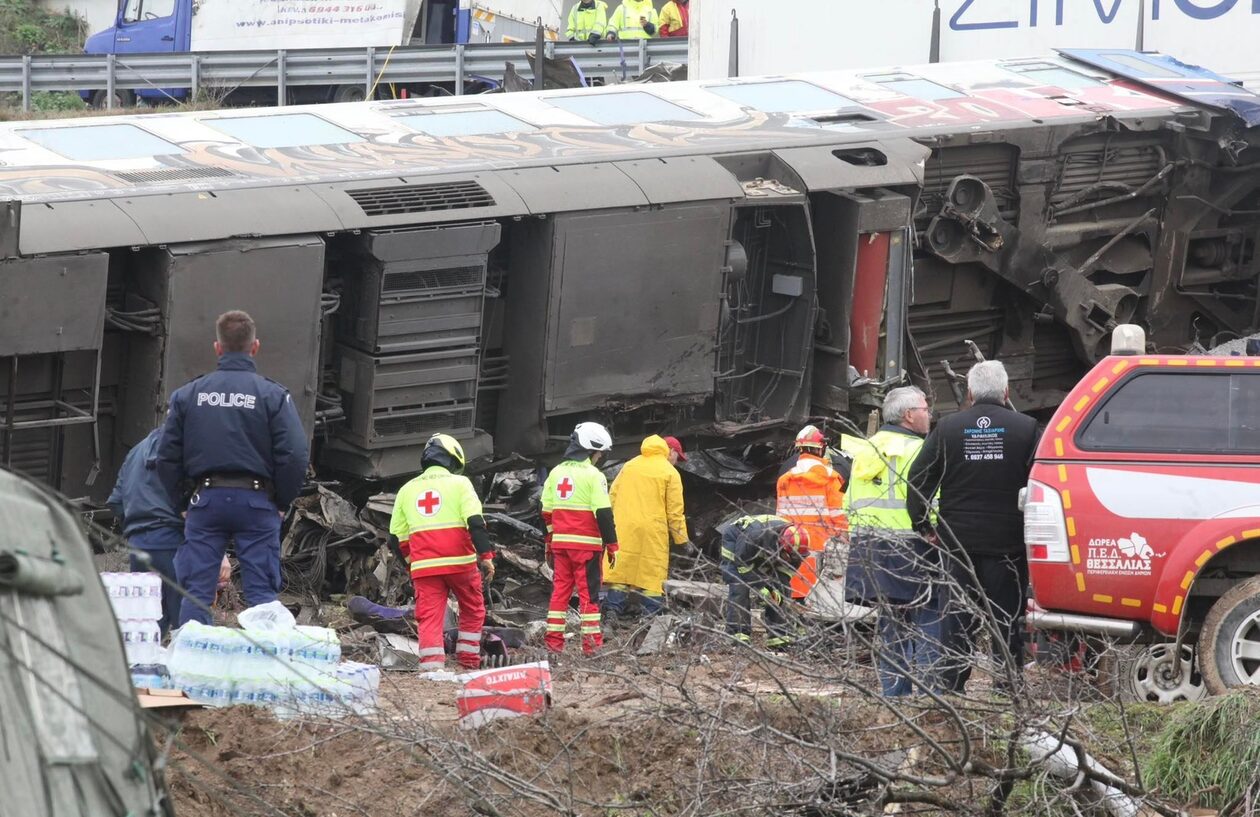 Τραγωδία στα Τέμπη: Απίστευτο! Για λίγα λεπτά αποφεύχθηκε η σύγκρουση με άλλο επιβατικό τρένο
