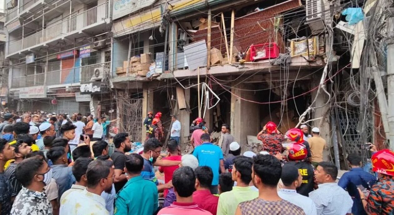 Μπαγκλαντές: Έκρηξη βόμβας σε εμπορικό κέντρο - Τουλάχιστον 7 νεκροί και δεκάδες τραυματίες