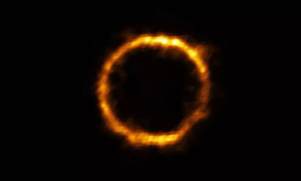 James Webb: Νέα εντυπωσιακή εικόνα - Φωτογράφησε τον δακτύλιο του Αϊνστάιν