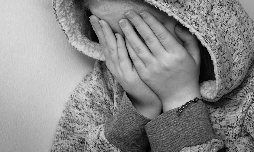 Κολωνός: Συγκλονίζει η κατάθεση της ανήλικης για τον βιασμό της από τον 54χρονο – Πώς την παρέσυρε