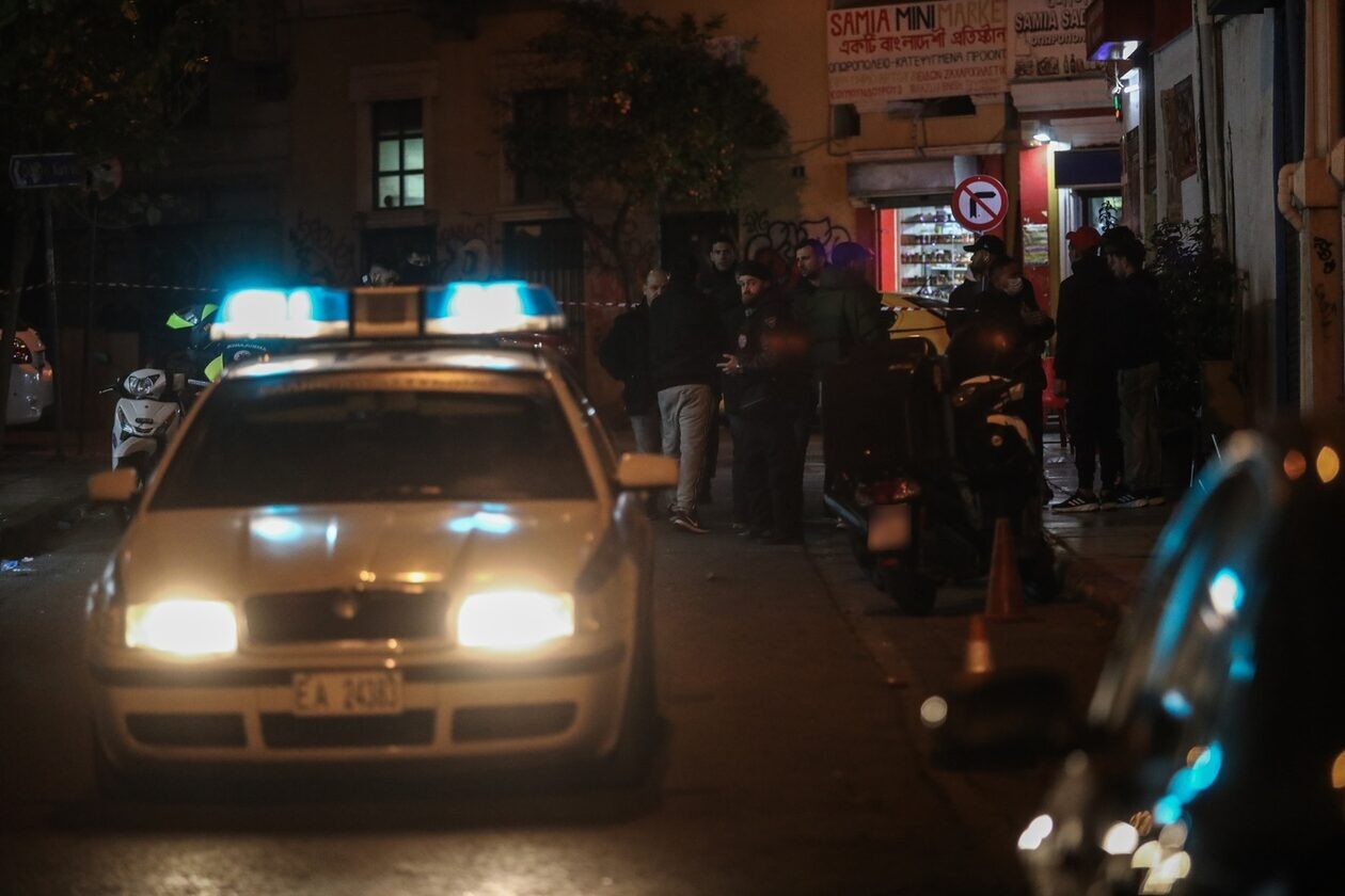 Πυροβολισμοί σε μπαρ στα Εξάρχεια - Αποπειράθηκαν να βάλλουν και κατά αστυνομικών