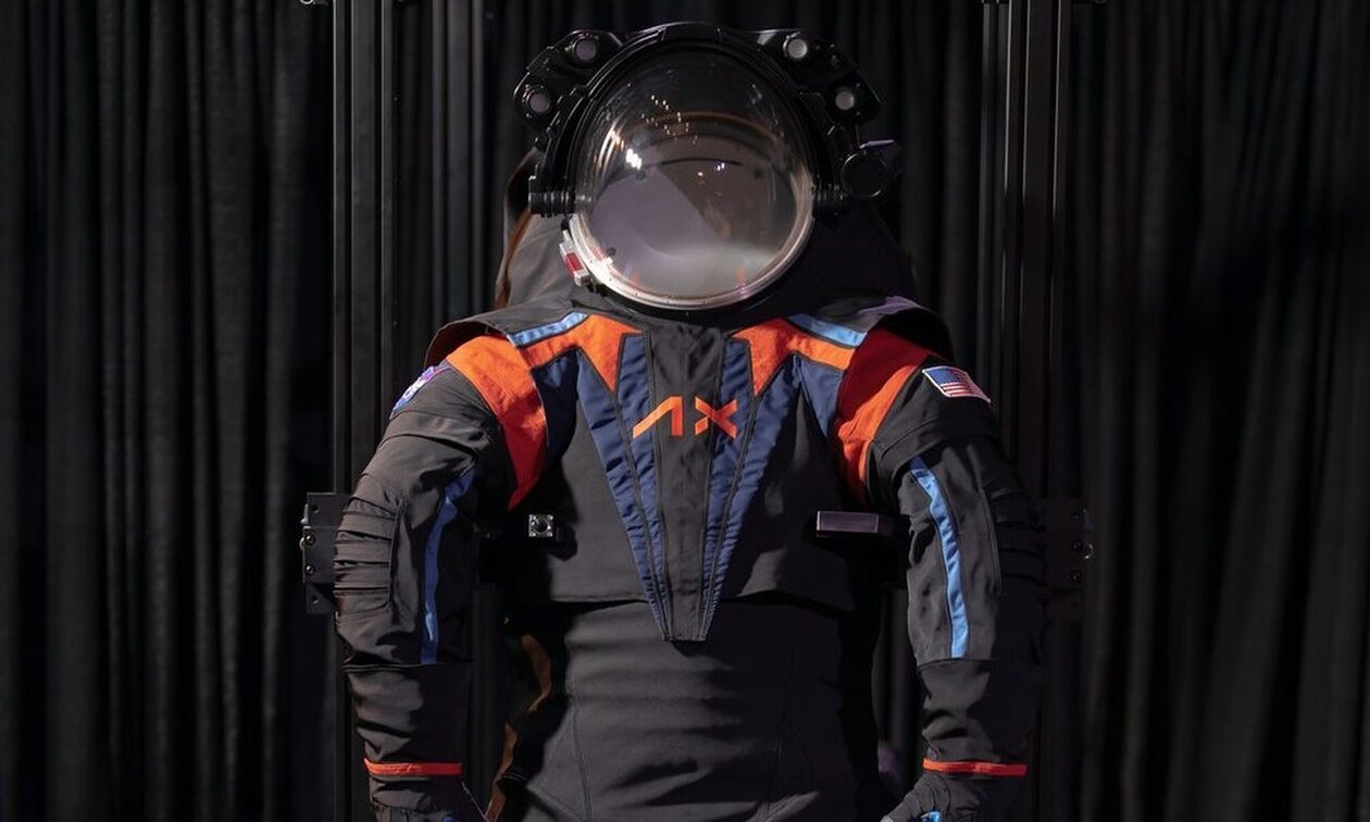 NASA: Αυτή είναι η νέα διαστημική στολή για την αποστολή στο φεγγάρι