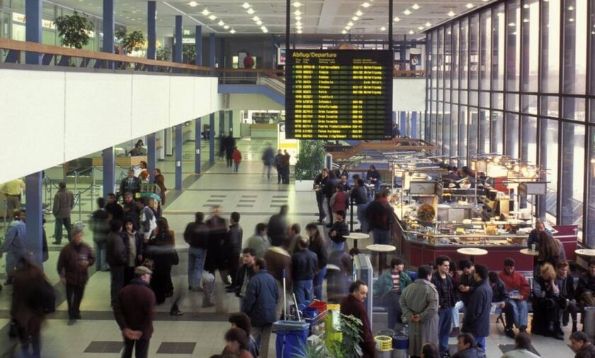 Χάος στη Γερμανία από την απεργία στα αεροδρόμια – Ακύρωση εκατοντάδων πτήσεων