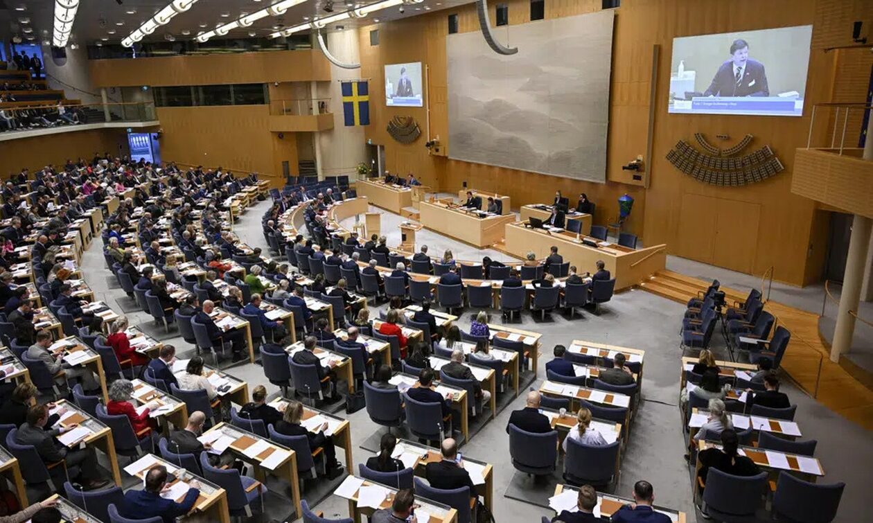 Σουηδία: Η Βουλή ενέκρινε την ένταξη της χώρας στο ΝΑΤΟ -