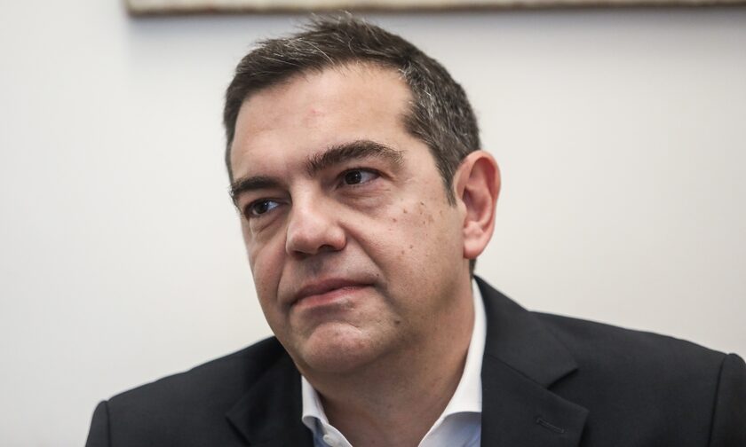 Ο Τσίπρας θέλει να αναδείξει τις ιδεολογικές διαφορές ΣΥΡΙΖΑ - ΝΔ