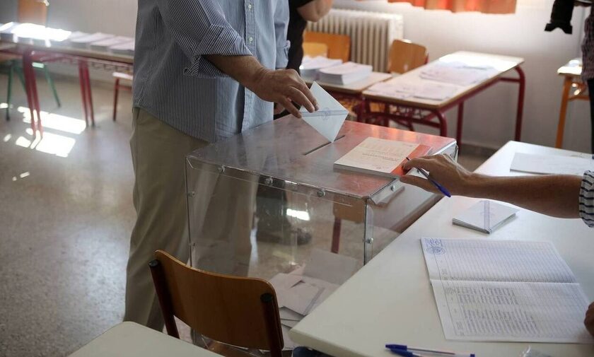 Εκλογές 2023 -Παπαργύρης: Κανένα αριθμητικό σενάριο δεν προκύπτει για κυβέρνηση στην πρώτη κάλπη