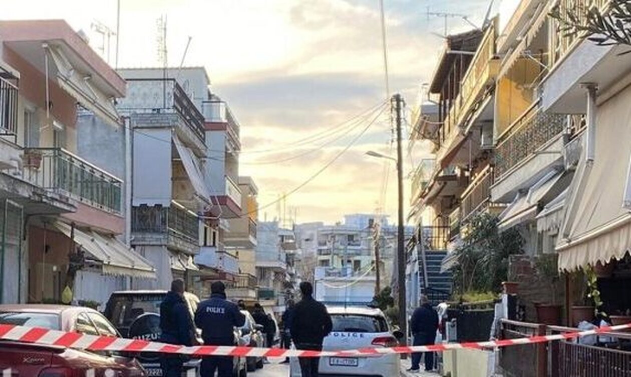Συναγερμός στη Θεσσαλονίκη: Βρέθηκε ομοίωμα βόμβας σε σπίτι