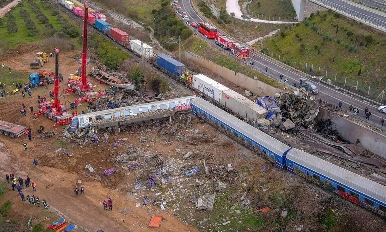 Τραγωδία στα Τέμπη: Τι προκάλεσε τη φονική πυρκαγιά στο τρένο