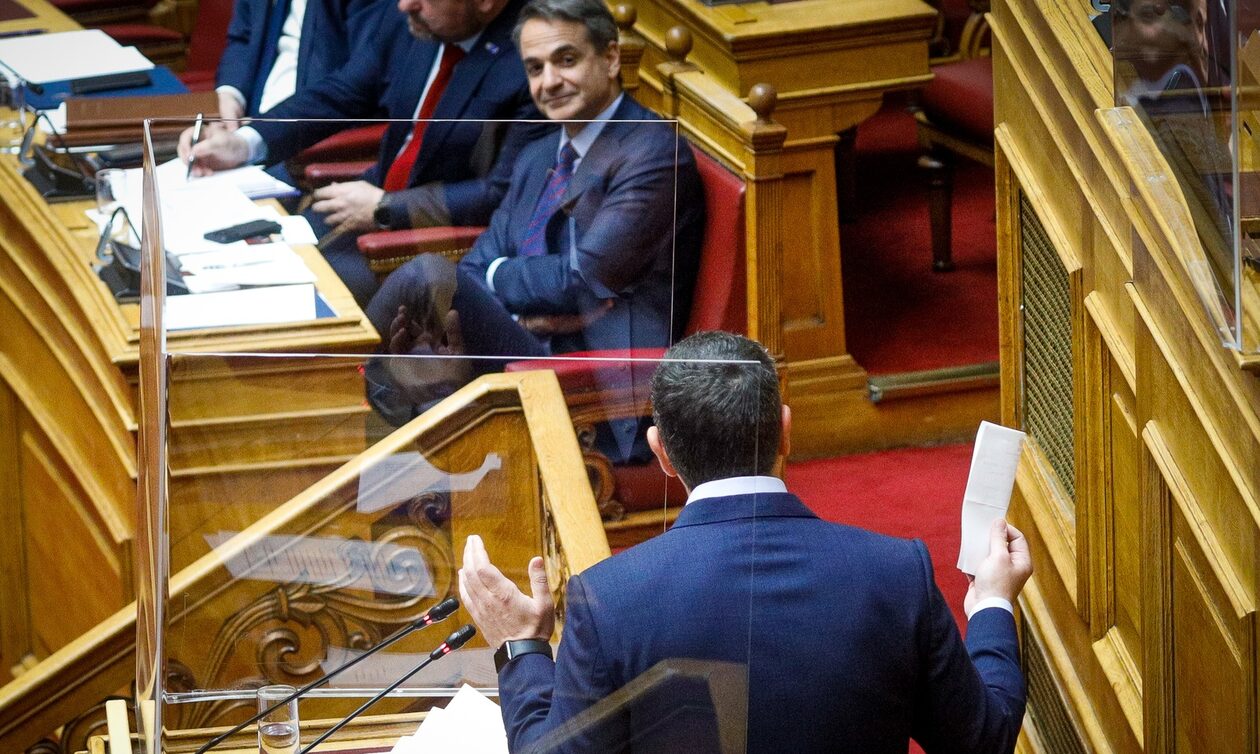 Πρωταπριλιά: «Ο Μητσοτάκης αποδέχτηκε την πρόσκληση για debate από τον Τσίπρα» - Το αστείο Σκουρλέτη