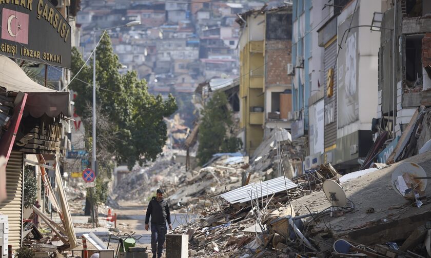 Σεισμός στην Τουρκία: Μητέρα και κόρη ενώθηκαν δύο μήνες μετά, χάρη σε ένα τεστ DNA