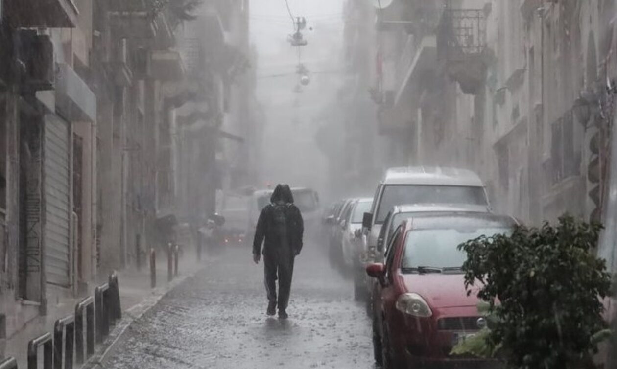 Καιρός: Σαρώνει τη βόρεια Ελλάδα η κακοκαιρία Ilina - Βροχές και στην Αττική