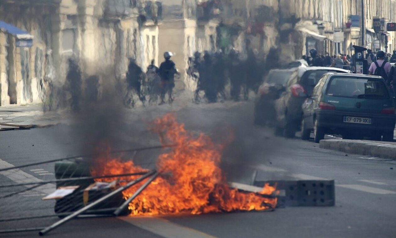 Γαλλία: Τα συνδικάτα πραγματοποίησαν τον 11ο γύρο απεργιών – Συνεχίζονται την ερχόμενη Πέμπτη