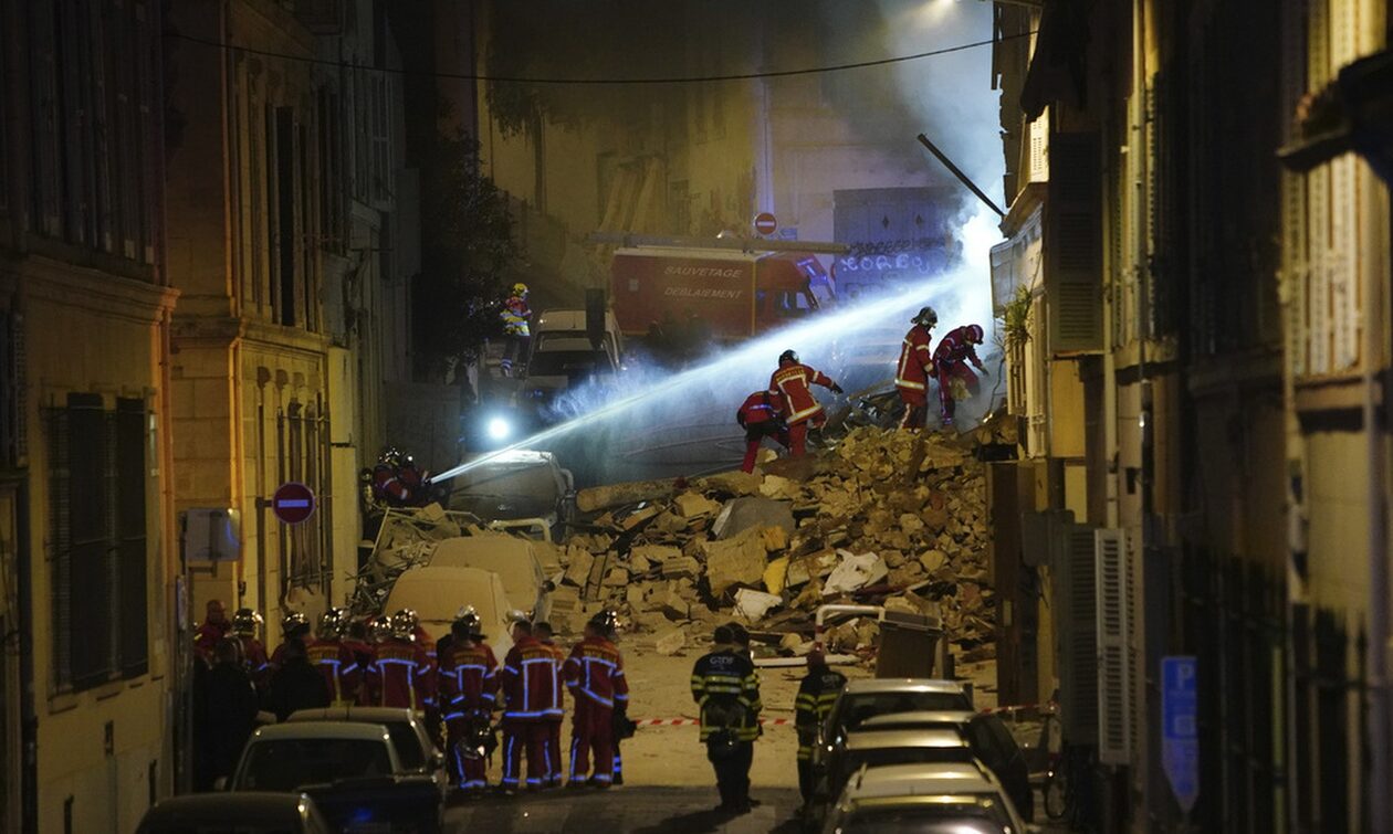Γαλλία - Κατάρρευση πολυκατοικίας στη Μασσαλία: Εντοπίστηκαν δύο πτώματα