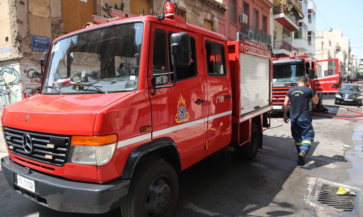 Θεσσαλονίκη: Φωτιά σε διαμέρισμα πολυκατοικίας στην Καλαμαριά
