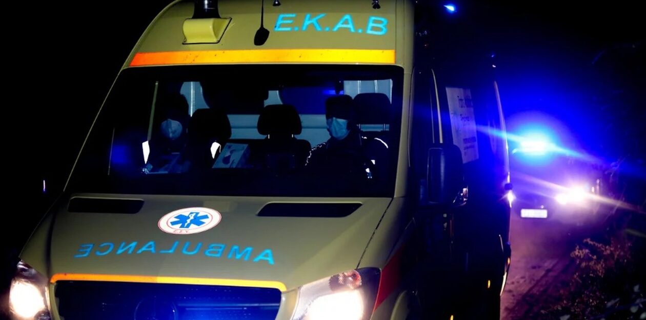 Κρήτη: Μεθυσμένος οδηγός έπεσε πάνω στην πομπή του Επιταφίου – Δύο τραυματίες