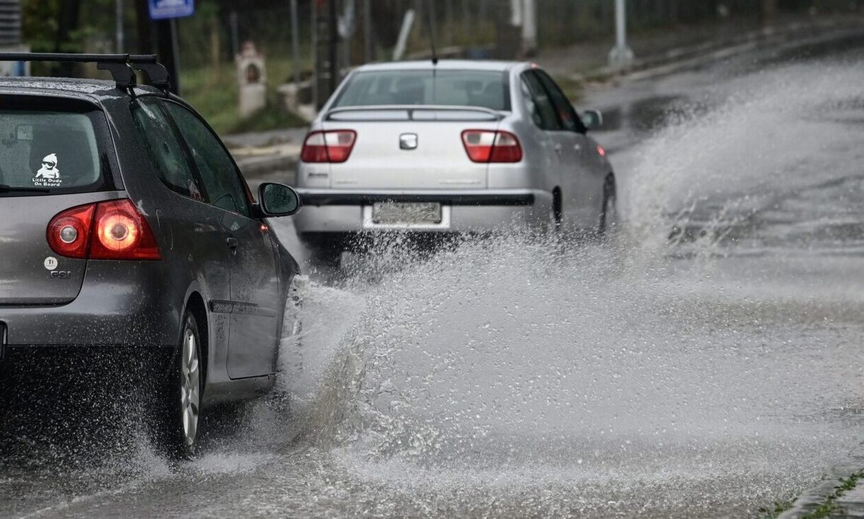 Καιρός - Πάσχα: Με βροχή επιστρέφουν οι εκδρομείς - 300.000 αυτοκίνητα στην Αττική τις επόμενες ώρες