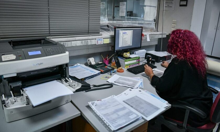 ΑΑΔΕ: 80.000 τηλεφωνικές κλήσεις σε φορολογούμενους που ξέχασαν να εκπληρώσουν τις υποχρεώσεις