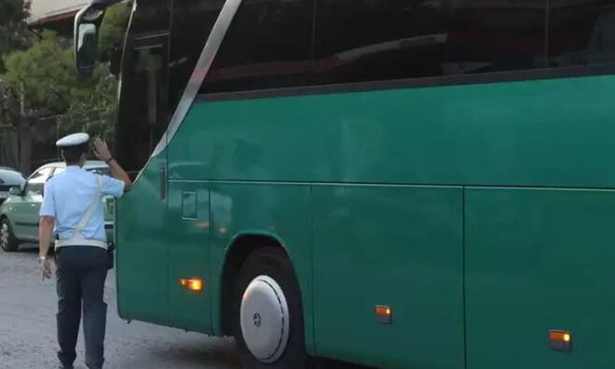 «Έβρεχε» μέσα σε λεωφορείο των ΚΤΕΛ από Κατερίνη προς Θεσσαλονίκη