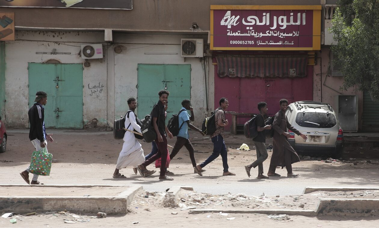 Σουδάν: «Δεν μπορώ ούτε να φάω από τον φόβο μου» - Συγκλονίζει Ελληνίδα εγκλωβισμένη στη Μητρόπολη
