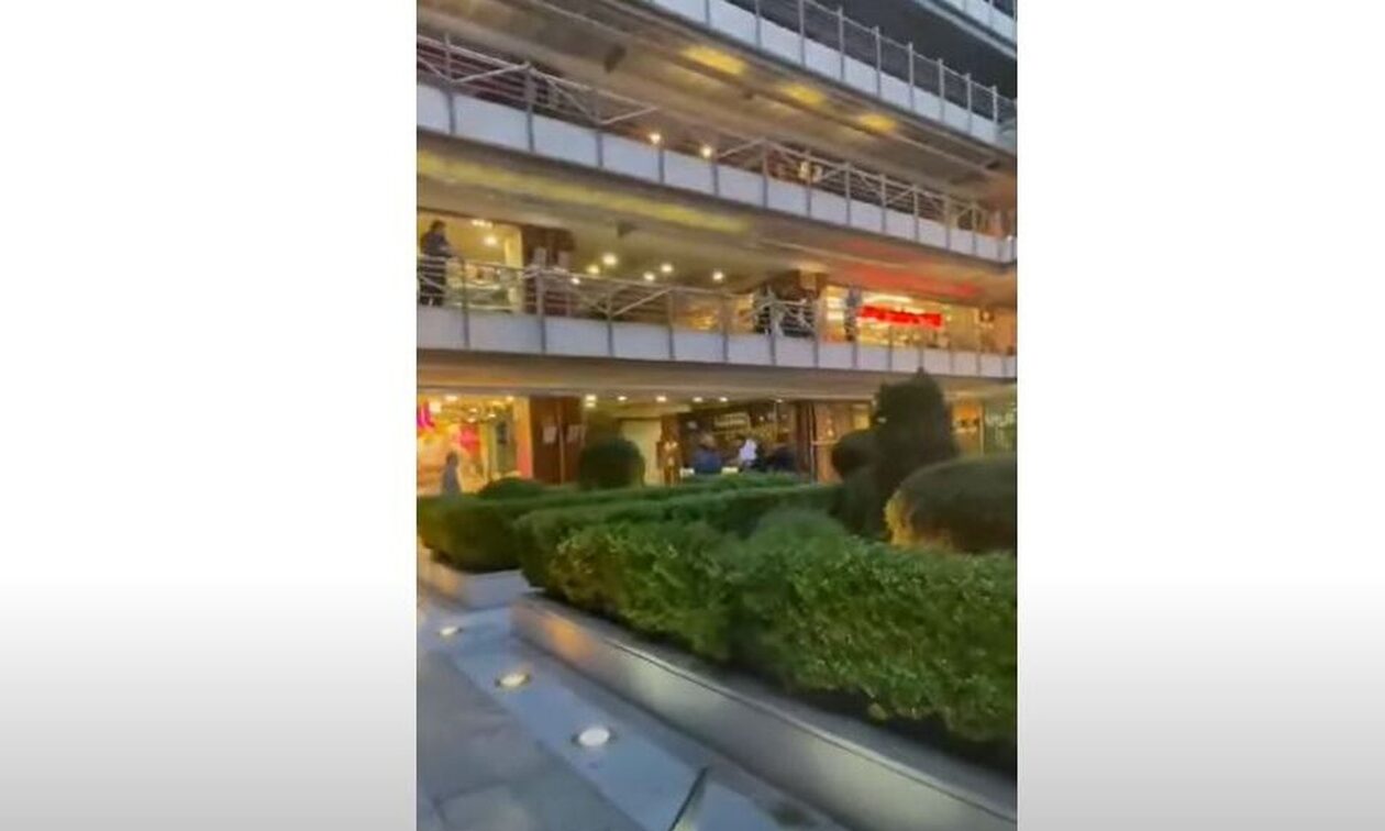 Θεσσαλoνίκη: Βίντεο ντοκουμέντο από το άγριο οπαδικό επεισόδιο σε εμπορικό κέντρο