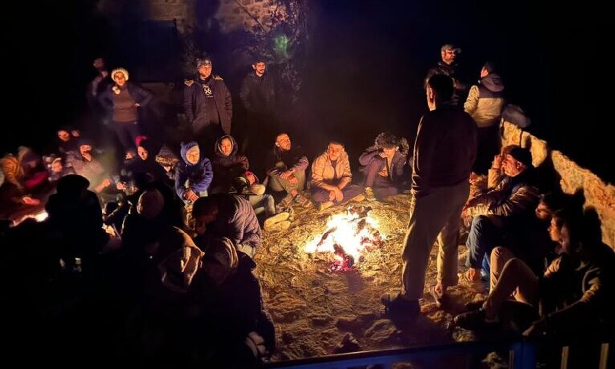 Μάνη: Ακόμα 33 μετανάστες εντοπίστηκαν στη Χοτάσια - Μια ετοιμόγεννη γυναίκα ανάμεσά τους