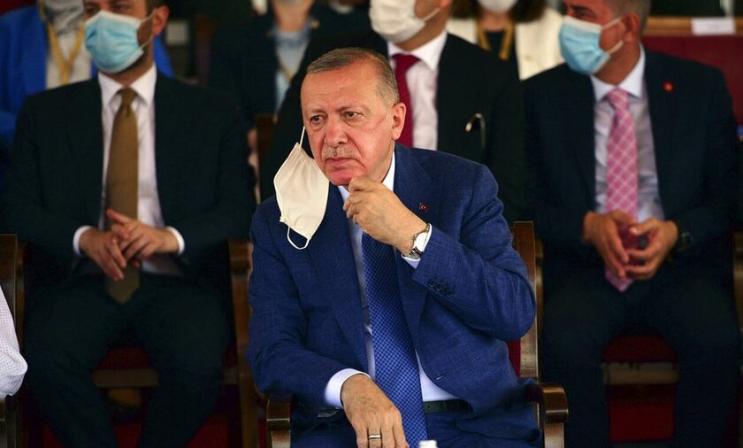 Η τουρκική κυβέρνηση «απορρίπτει τις φήμες» για την υγεία του Ερντογάν