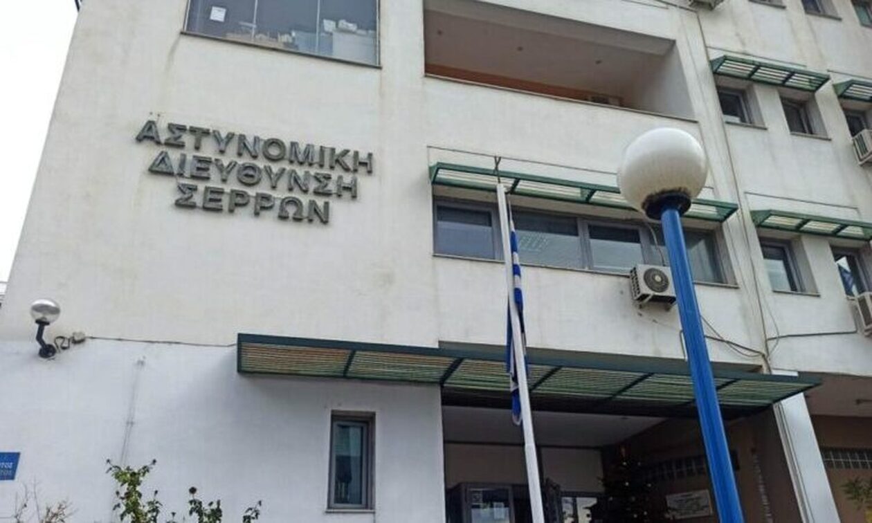 Σέρρες: Τρεις μαθήτριες κατήγγειλαν τον καθηγητή τους για σεξουαλική παρενόχληση