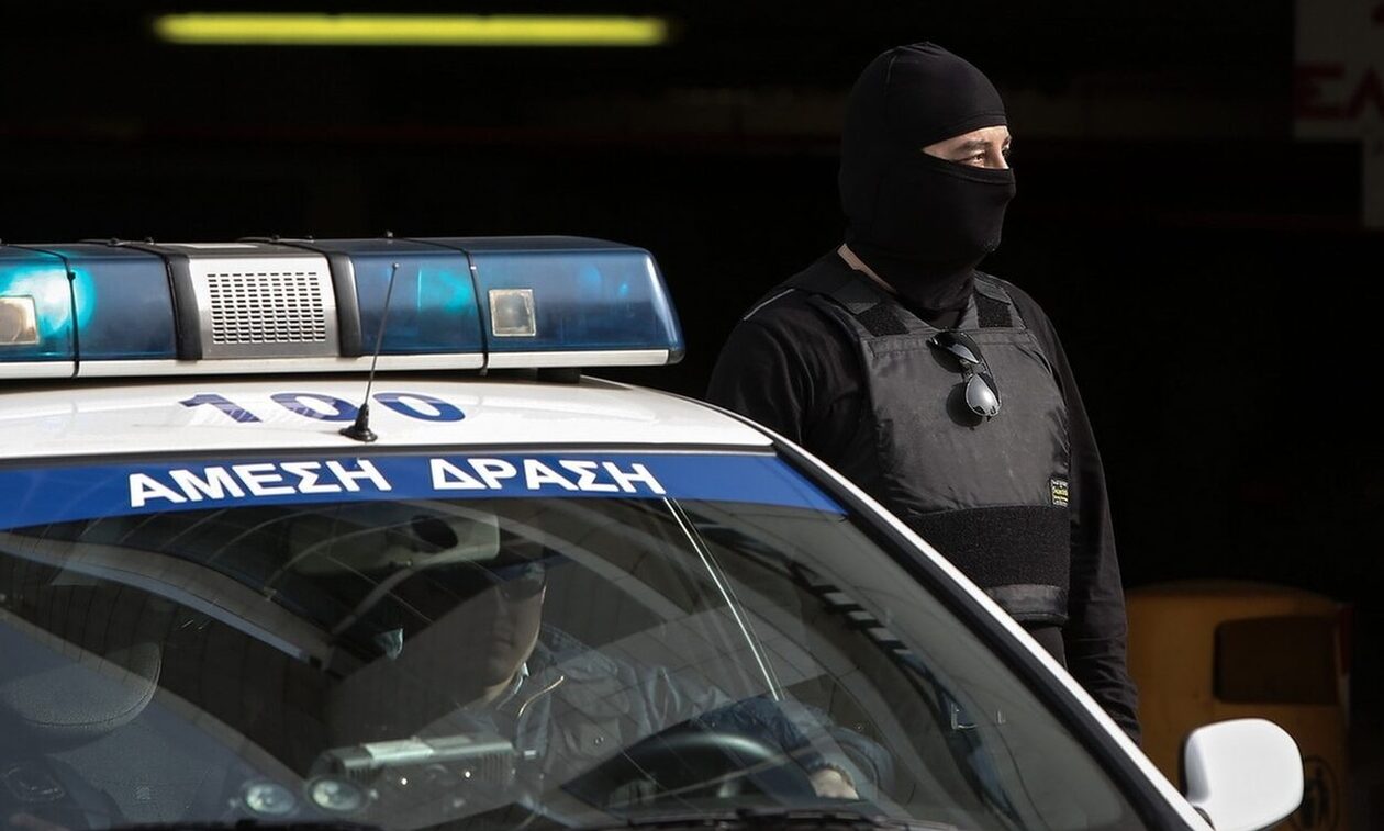 ΕΛ.ΑΣ.: Τρεις συλλήψεις και 44 προσαγωγές σε αστυνομικές επιχειρήσεις στη Δυτική Αττική