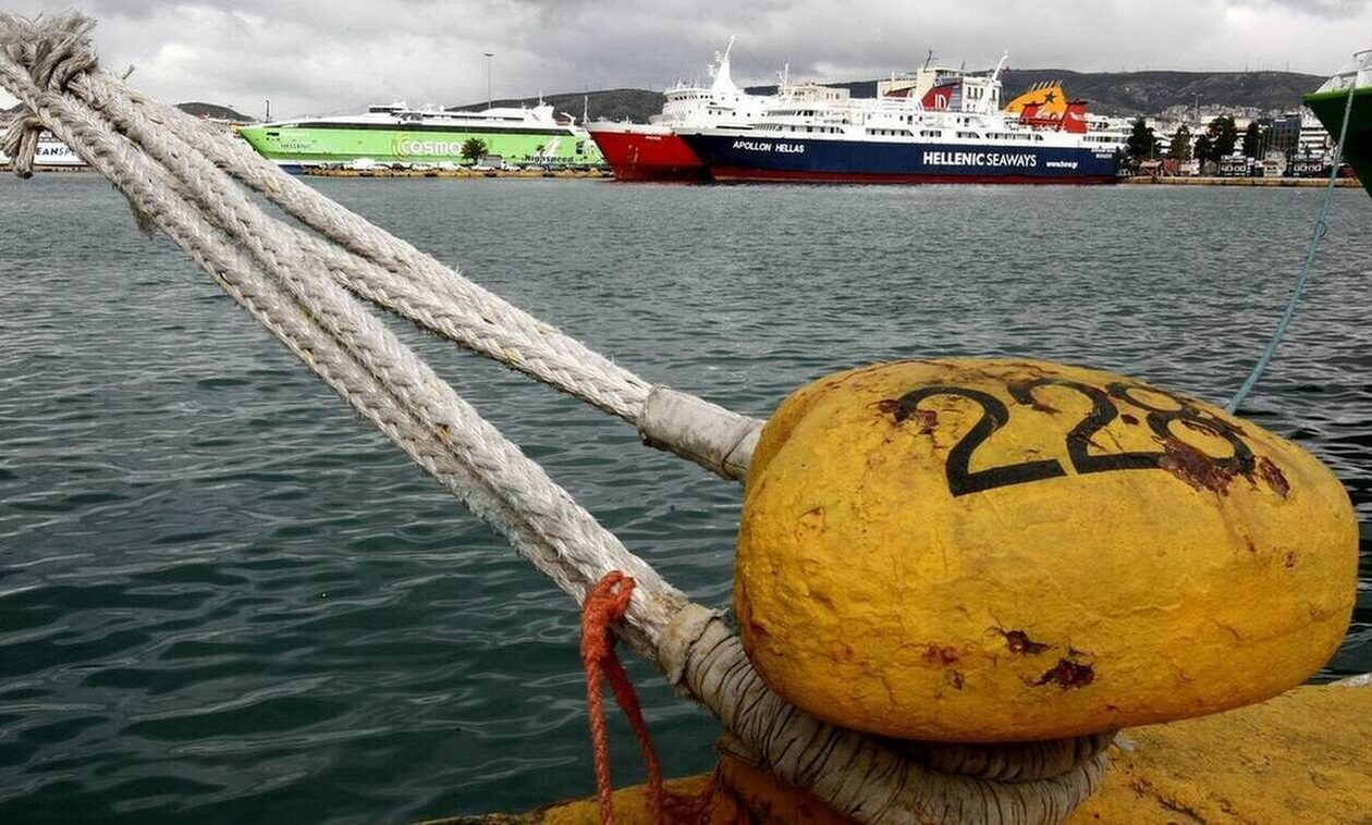 Πρωτομαγιά 2023: Δεμένα τα πλοία στα λιμάνια λόγω 24ωρης απεργίας της ΠΝΟ