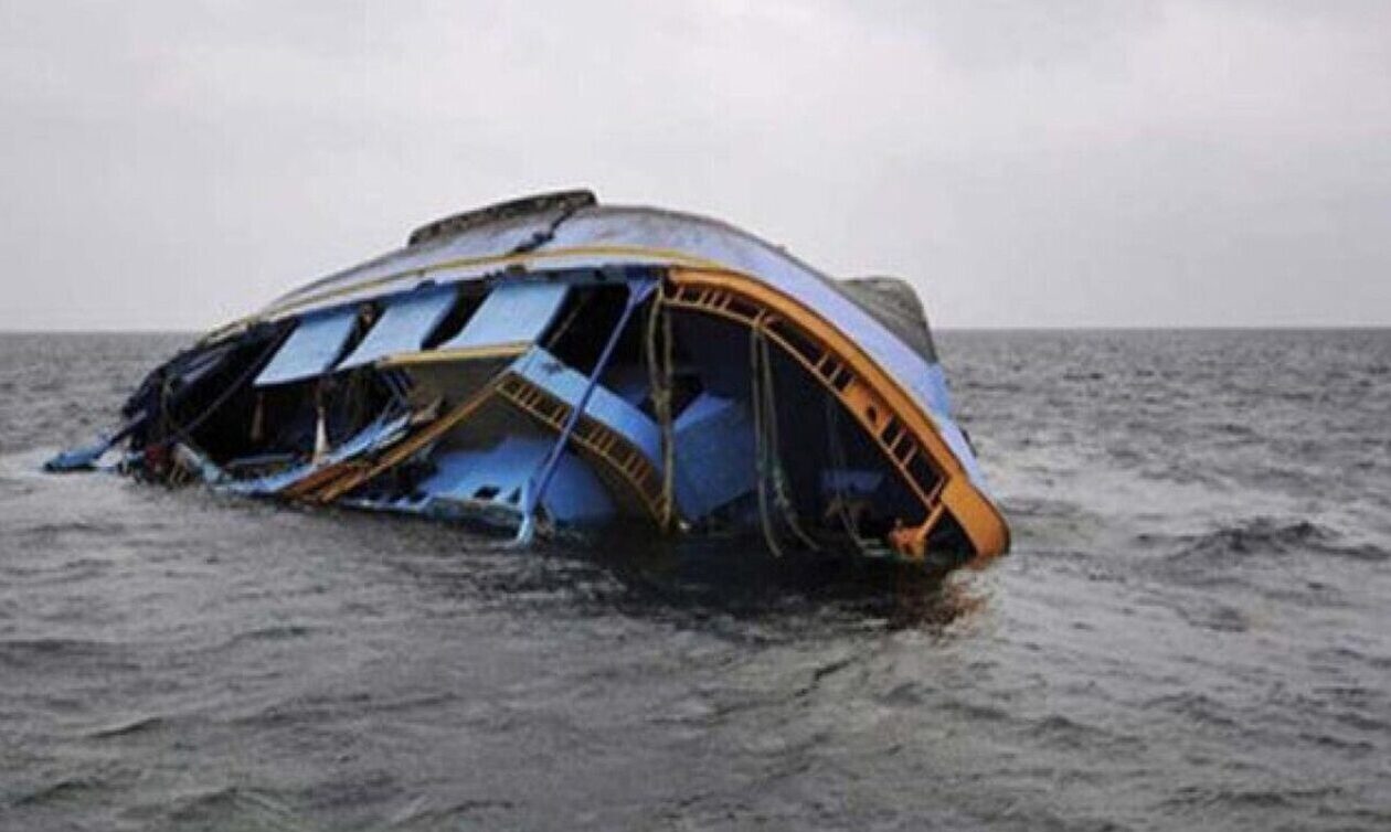 Ένδεκα νεκροί στην ανατροπή πλοίου στην Ινδονησία   