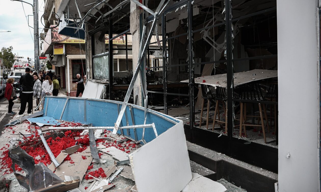 Νέο Ηράκλειο: Άφησαν τσάντα έξω από την καφετέρια πριν γίνει η έκρηξη