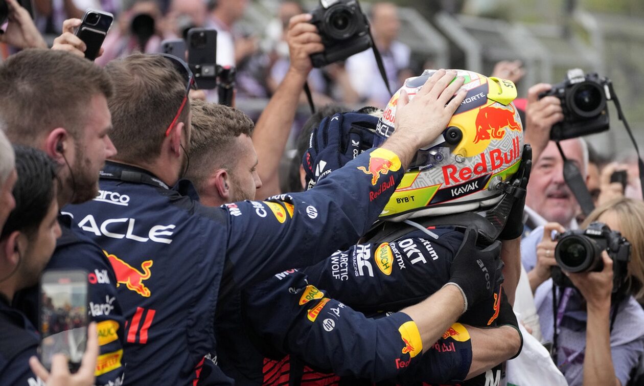 Formula 1: Άπιαστη η Red Bull - «Βασιλιάς» στο Μπακού ο Πέρες